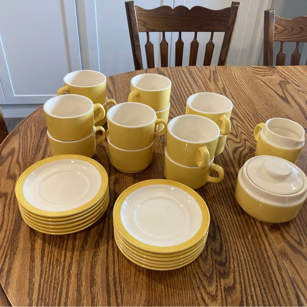 Jamestown China Vintage Tea Set